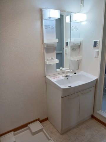 洗面設備　洗面所です