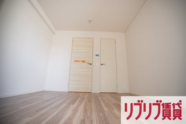プライムメゾン千葉新町の居間写真