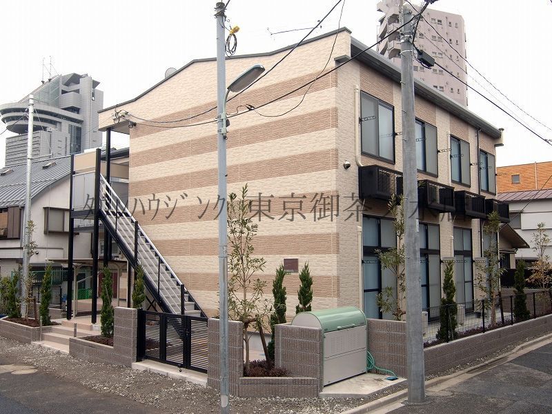 エントランス　外観