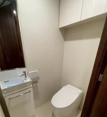 トイレ　※同マンション別室参考写真