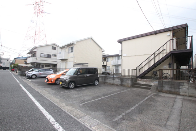 駐車場　★敷地内駐車場あり★空き要確認