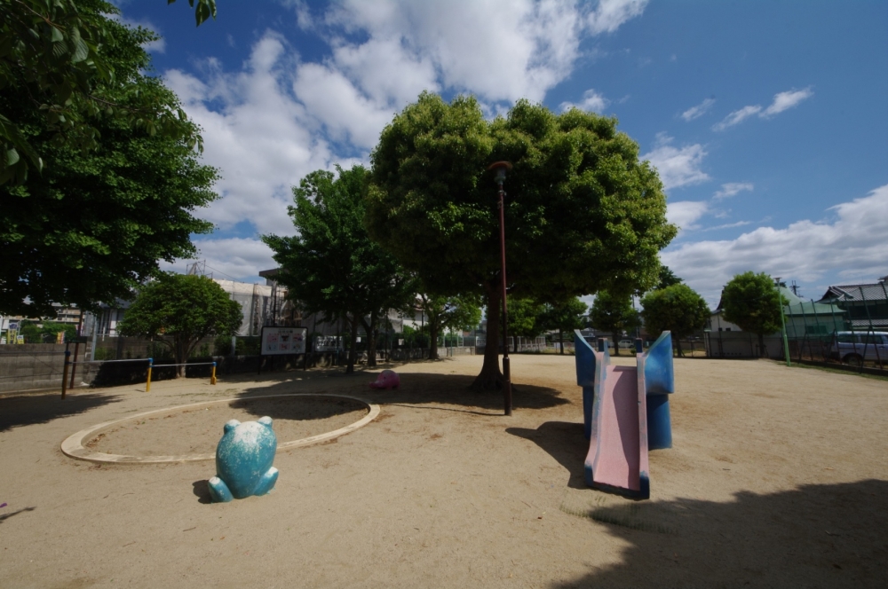 公園　山北公園（公園）まで180m