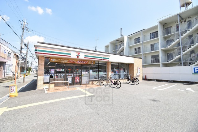 コンビニ　セブンイレブン　豊中桜の町5丁目店（コンビニ）まで199m