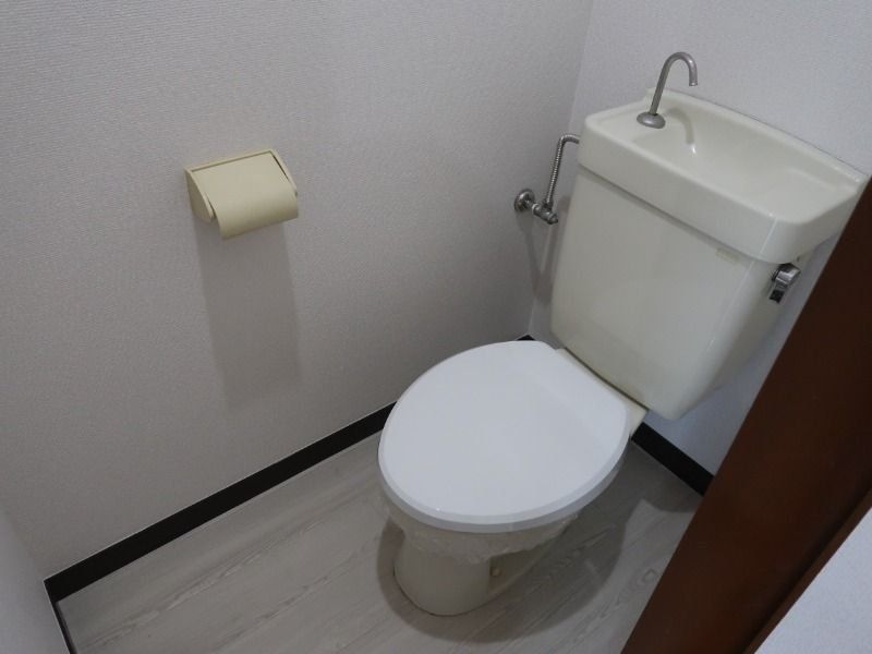 トイレ　★お部屋探しはタウンハウジング稲田堤店まで★