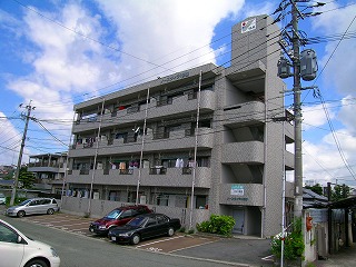 熊本市電健軍線 神水交差点駅 徒歩10分 築33年