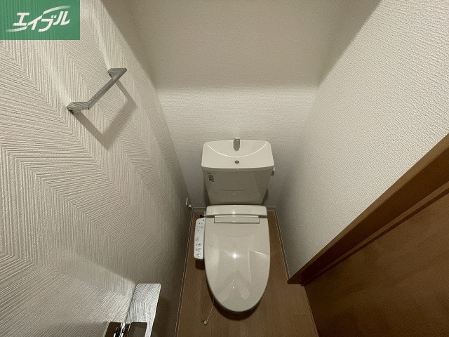 REGALEST 今のトイレ写真