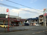 コンビニ　セブンイレブン堺向陵中町５丁店（コンビニ）まで153m