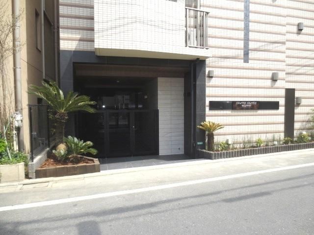 エントランス　エントランス