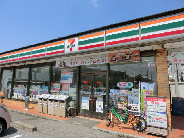 コンビニ　セブンイレブン（コンビニ）まで68m