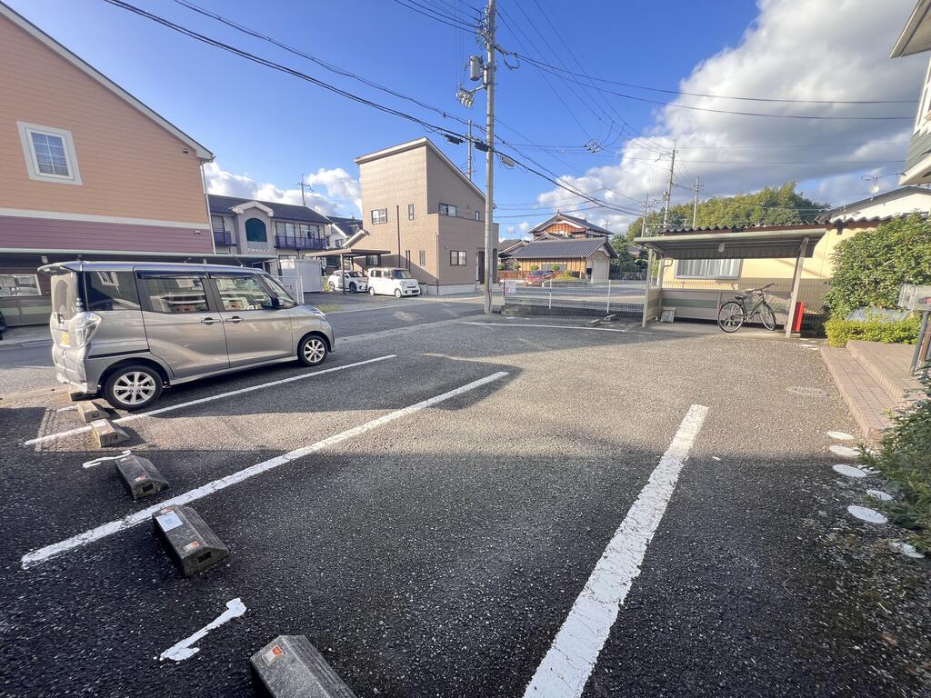 駐車場　駐車場2台分確保あります◎
