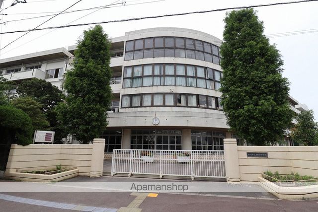中学校　妙典中学校（中学校）まで382m