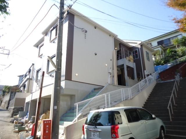 建物外観　★原付まで駐輪無料★