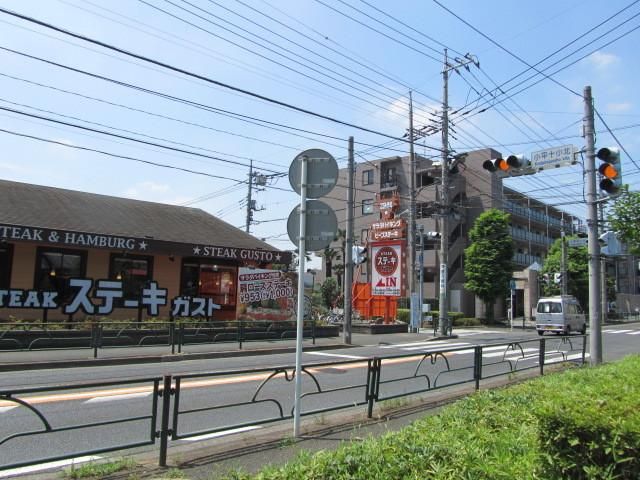 飲食店　ガスト小平回田店（飲食店）まで727m