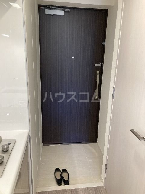 ジオエント中野弥生町の玄関写真