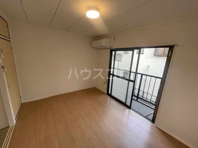 島本コーポの内装写真
