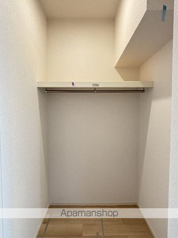 ＪＲ東海道本線 袋井駅 バス乗車時間：13分 最寄りバス停で下車 徒歩1分 2階建 築2年の内装写真