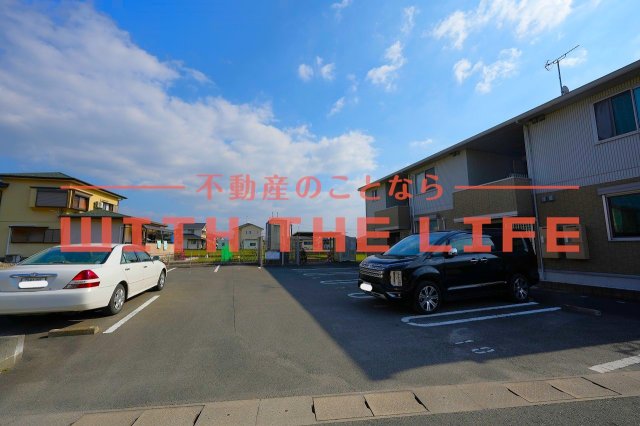 駐車場　駐車場完備です