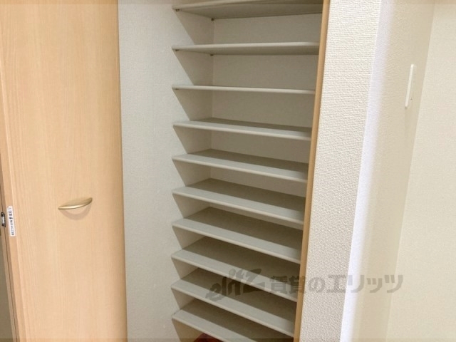 収納　下駄箱
