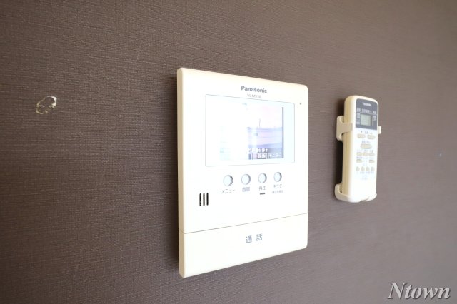 セキュリティ　モニター付きインターホンです