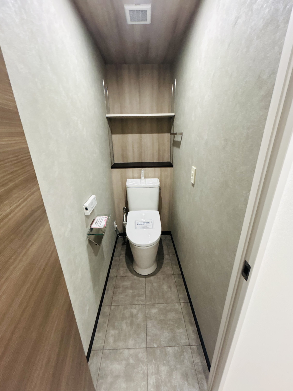 ＪＲ山手線 目黒駅 徒歩3分 11階建 築27年のトイレ写真