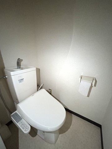 かどやビルのトイレ写真