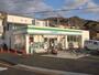 コンビニ　ファミリーマート 東石切公園前店（コンビニ）まで527m