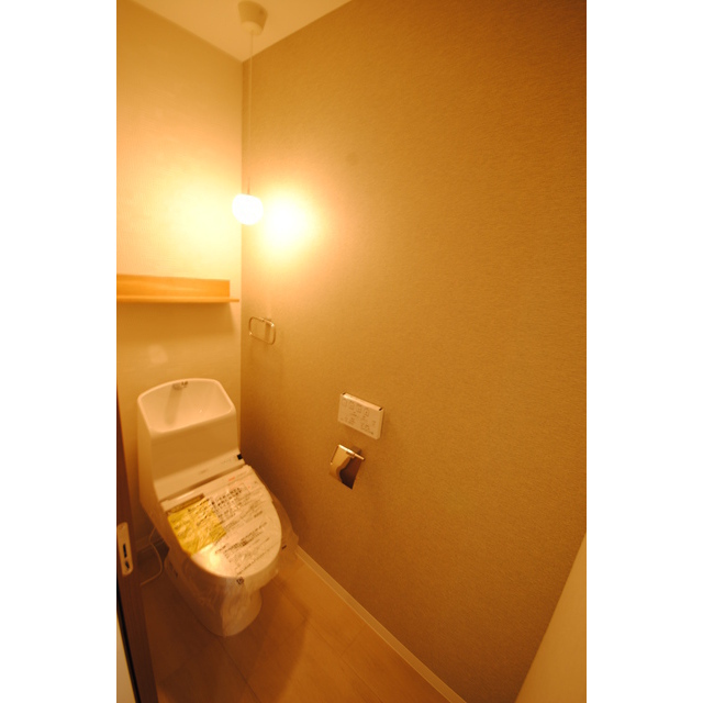 トイレ　落ち着いたトイレです