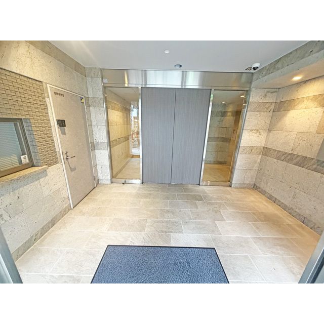 東武東上線 朝霞駅 徒歩3分 11階建 築10年の外観写真