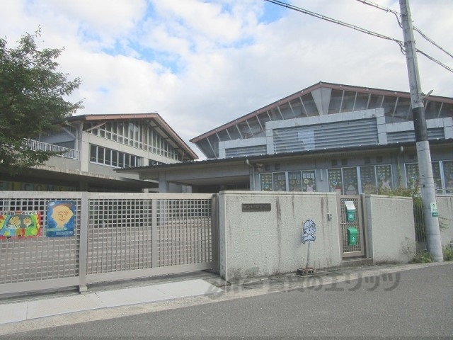 小学校　殿田小学校（小学校）まで6400m