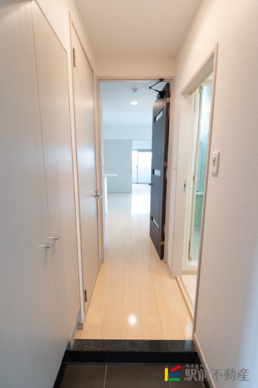 玄関　※同タイプ別部屋