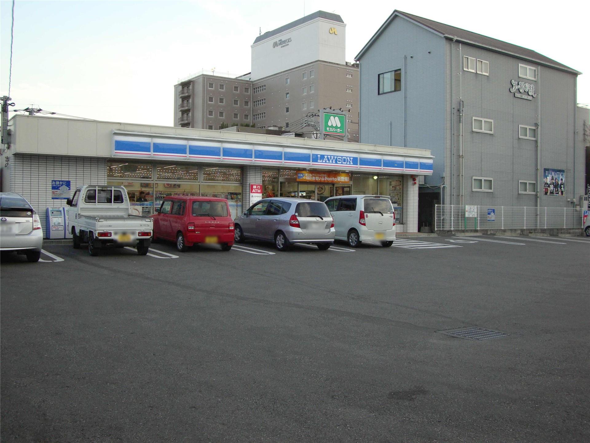 コンビニ　ローソン延岡瀬之口町店（コンビニ）まで900m