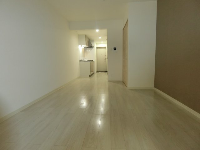 CASA勝山の居間写真