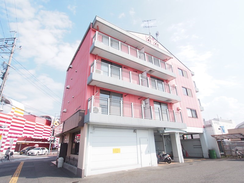 ＪＲ東海道本線 守山駅 バス乗車時間：10分 最寄りバス停で下車 徒歩2分 築29年