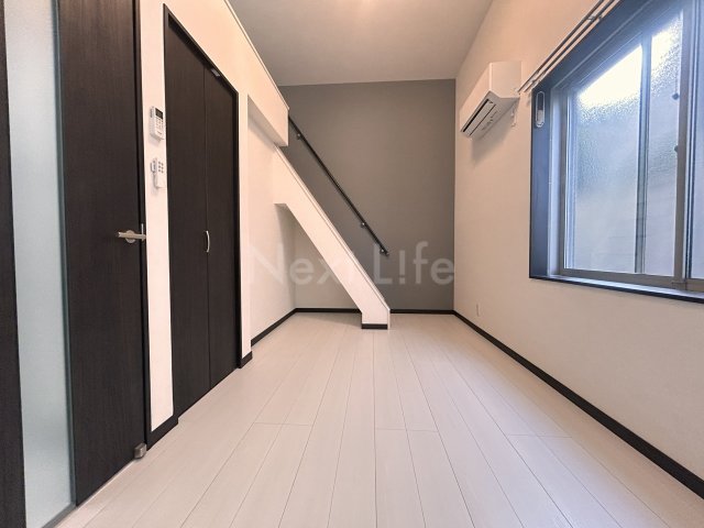 居室・リビング　プレスタ