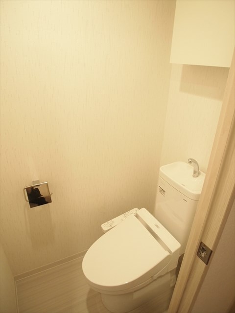 ＪＲ高崎線 尾久駅 徒歩9分 7階建 築9年のトイレ写真