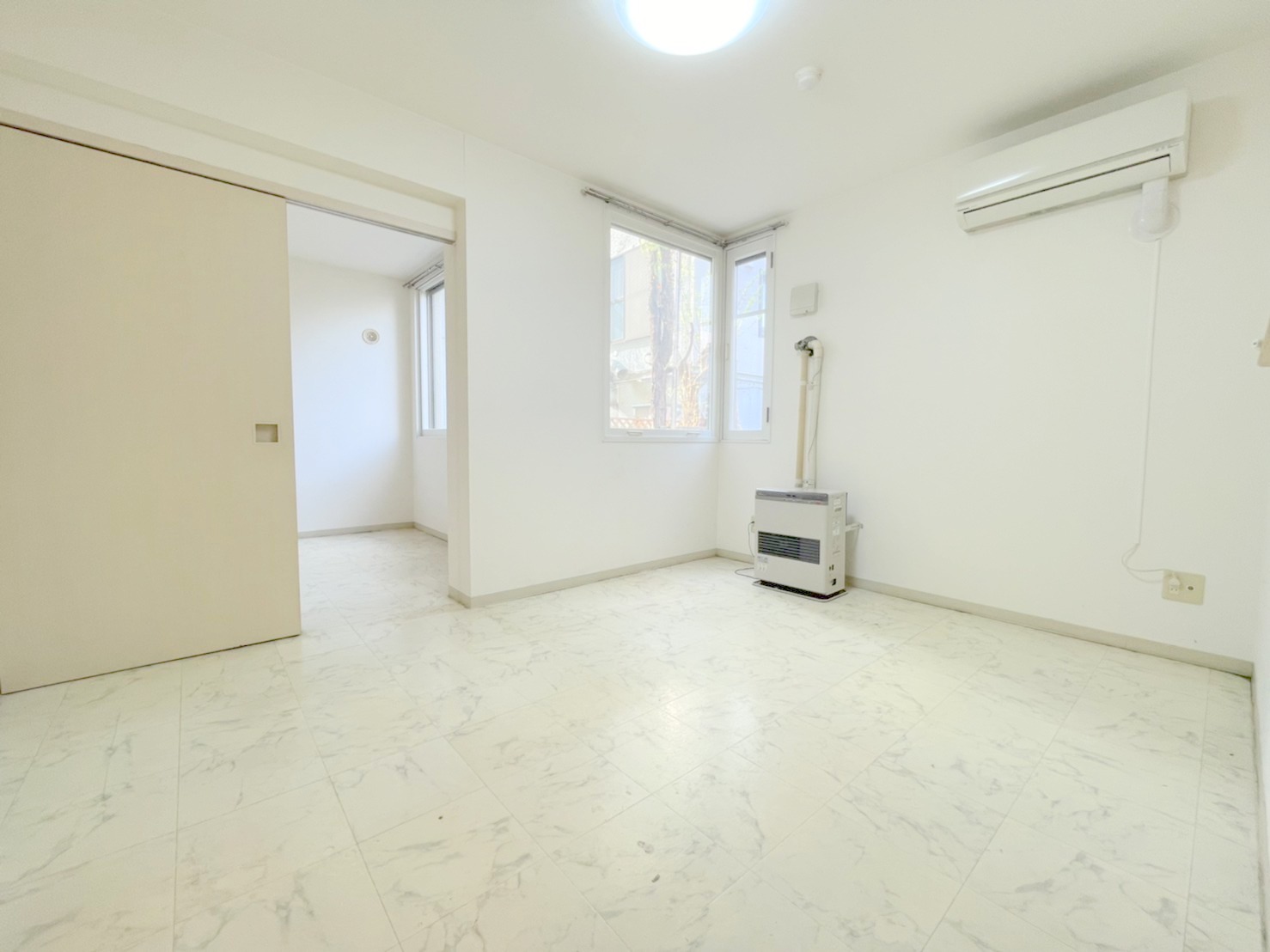 眺望　窓が大きく明るいお部屋です♪