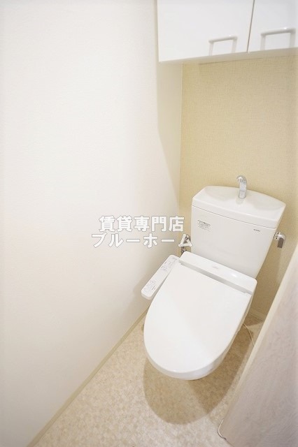 阪堺電気軌道阪堺線 寺地町駅 徒歩2分 10階建 築10年のトイレ写真