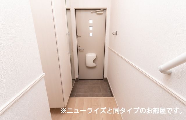 東武伊勢崎線 加須駅 徒歩22分 2階建 築3年の玄関写真