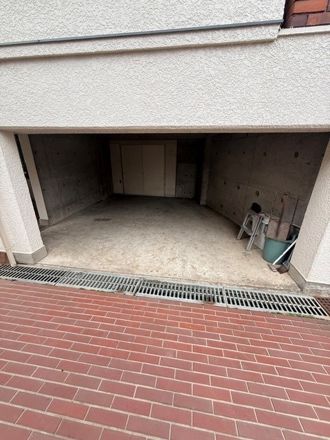 駐車場　カースペース