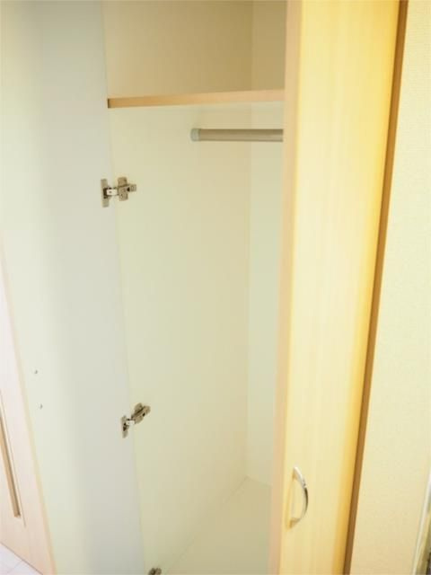 収納　■クローゼット収納
