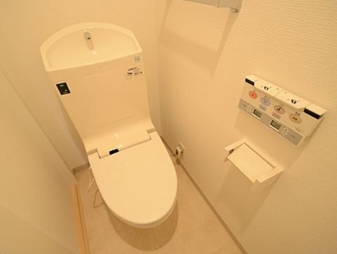 トイレ　参考写真