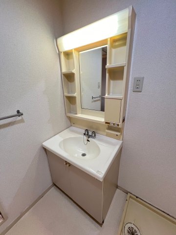 ＪＲ総武本線 都賀駅 徒歩20分 2階建 築33年の内装写真