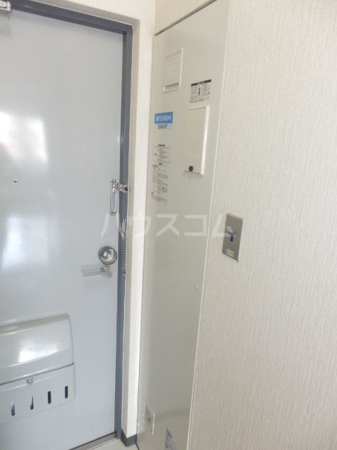 コロネード蕨の玄関写真