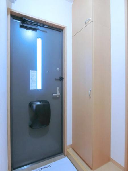 ＪＲ信越本線 長野駅 徒歩31分 2階建 築21年の玄関写真