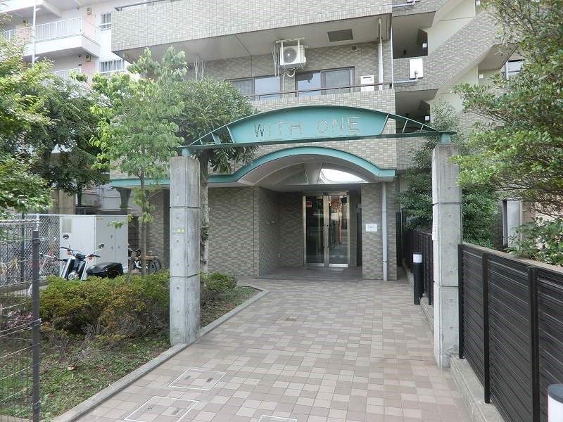 京成本線 お花茶屋駅 徒歩8分 8階建 築24年の外観写真