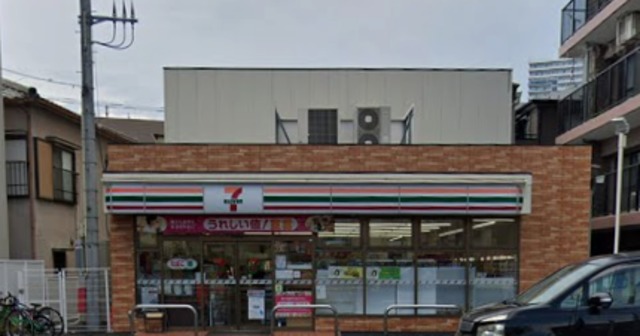 コンビニ　セブンイレブン江戸川南小岩8丁目店（コンビニ）まで278m
