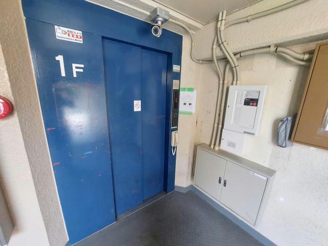 栄ファイブマンションの外観写真