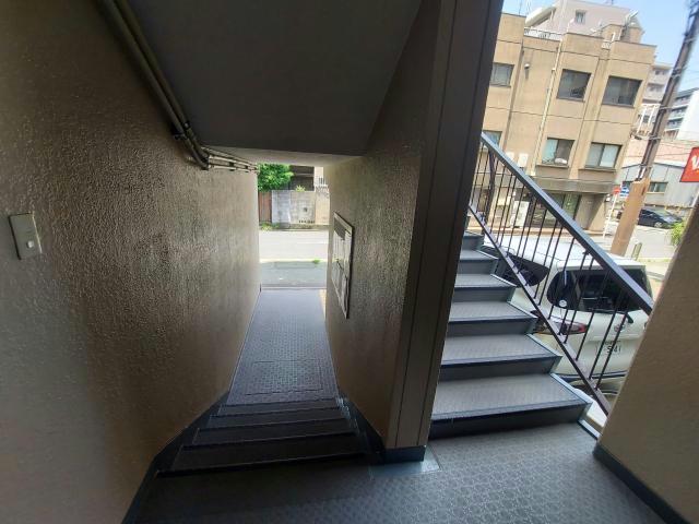 栄ファイブマンションの外観写真