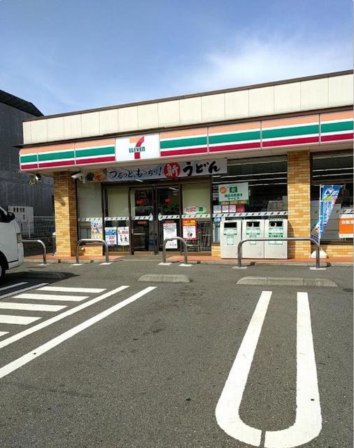 コンビニ　セブンイレブン横浜葛が谷店（コンビニ）まで146m