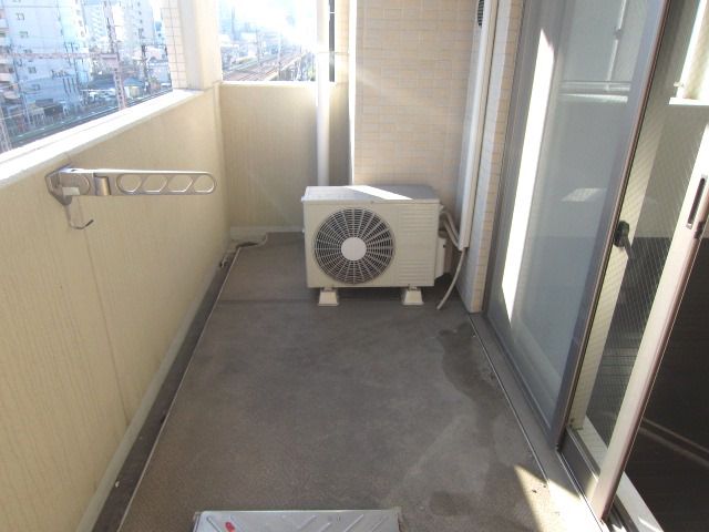 地下鉄御堂筋線 中津駅 徒歩7分 9階建 築22年の内装写真